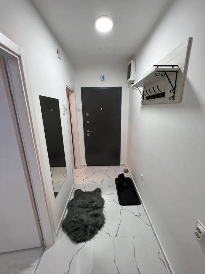 Apartman Paola - Massage Chair- 0-24 Self Check In Out- Zupanja Exterior foto